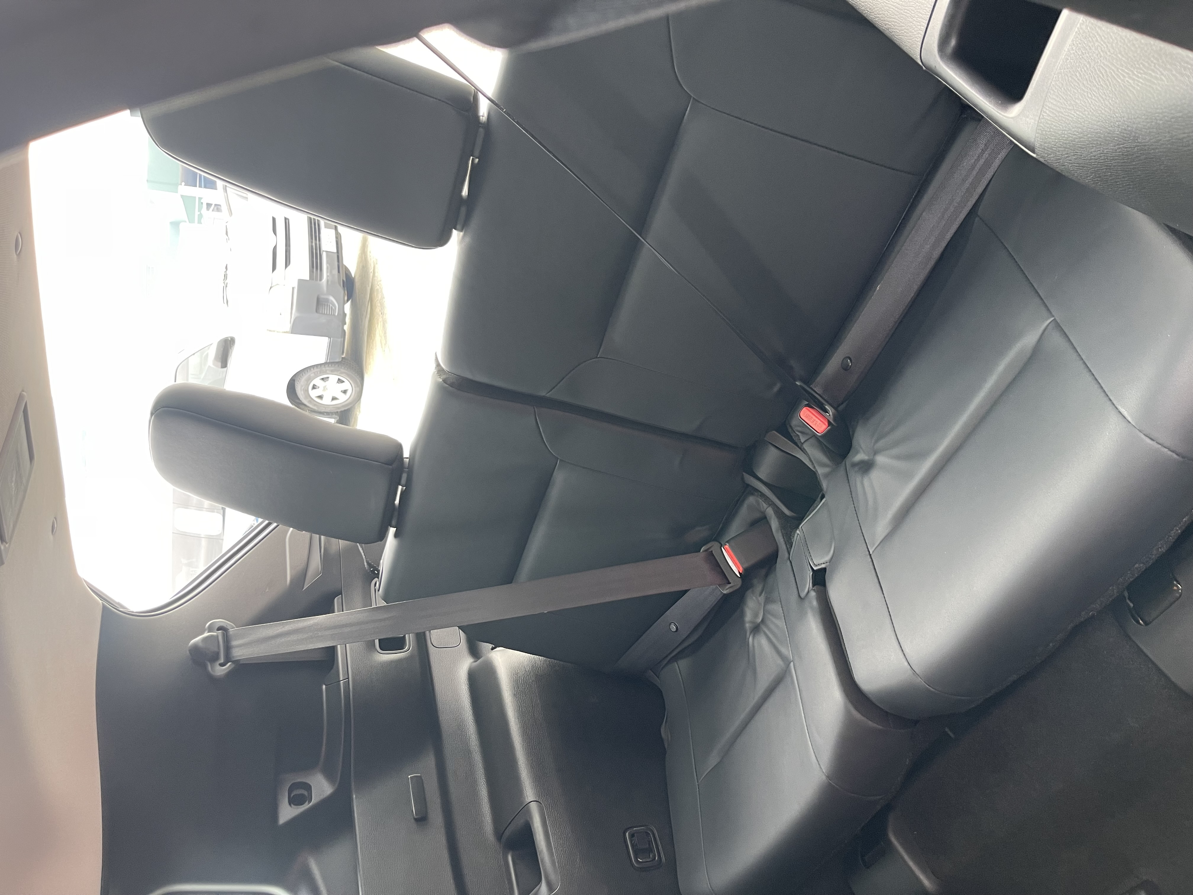 Mitsubishi Outlander XLS 2023